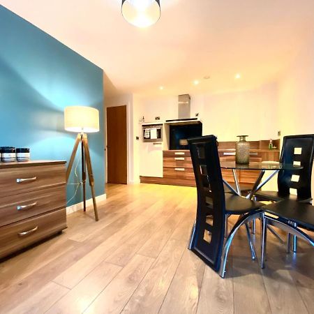 Blonk Street - Luxury Two Bedroom Apartment 셰필드 외부 사진