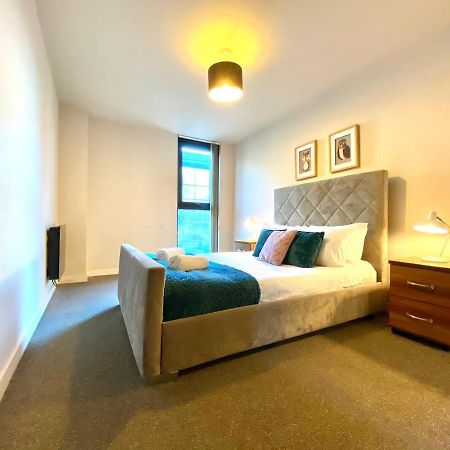 Blonk Street - Luxury Two Bedroom Apartment 셰필드 외부 사진