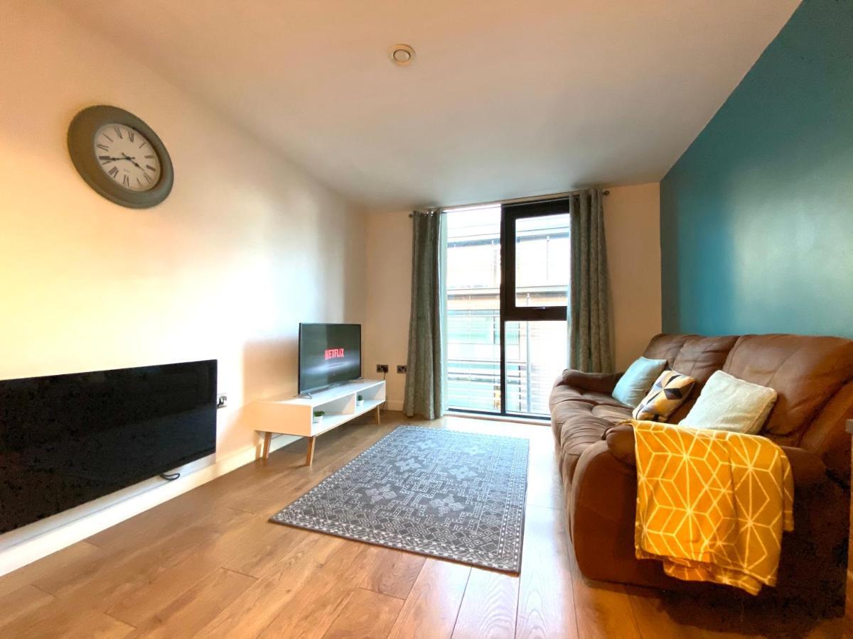 Blonk Street - Luxury Two Bedroom Apartment 셰필드 외부 사진